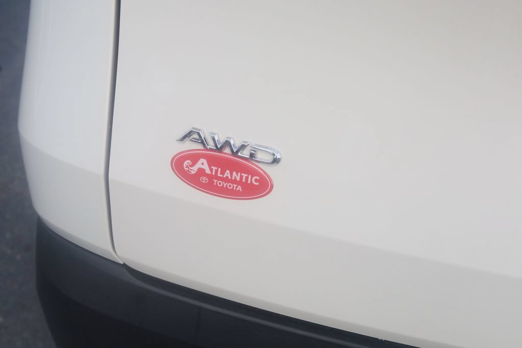 Used 2024 Toyota Grand Highlander AWD image 27