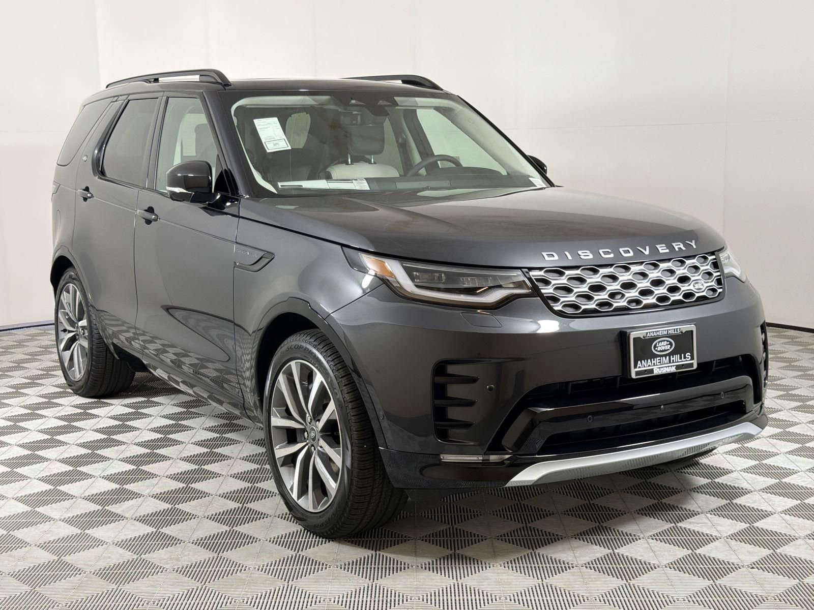 New 2026 Land Rover Discovery Limited Edition image 7