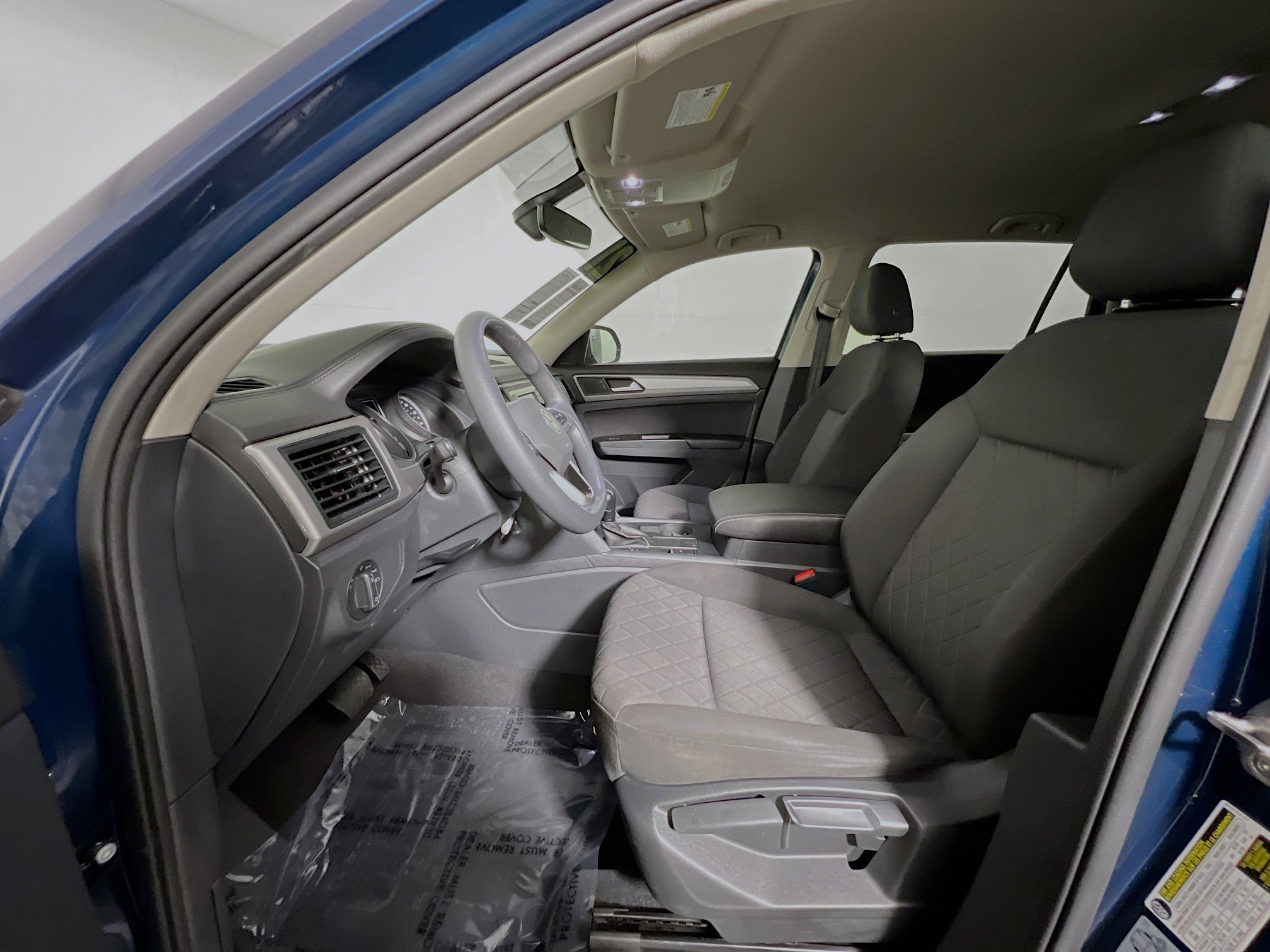 Used 2021 Volkswagen Atlas S FWD image 15