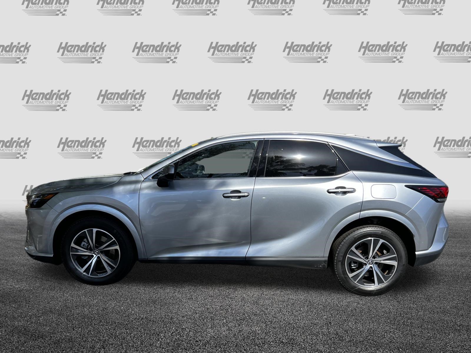 Used 2024 Lexus RX 350 Premium w/ Cold Area Package AWD/4WD image 6