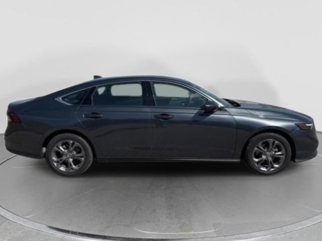 Used 2024 Honda Accord EX image 7