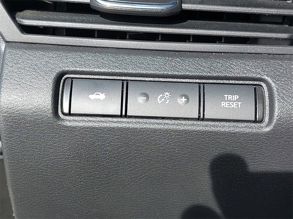 Used 2023 Nissan Altima 2.5 SR image 22