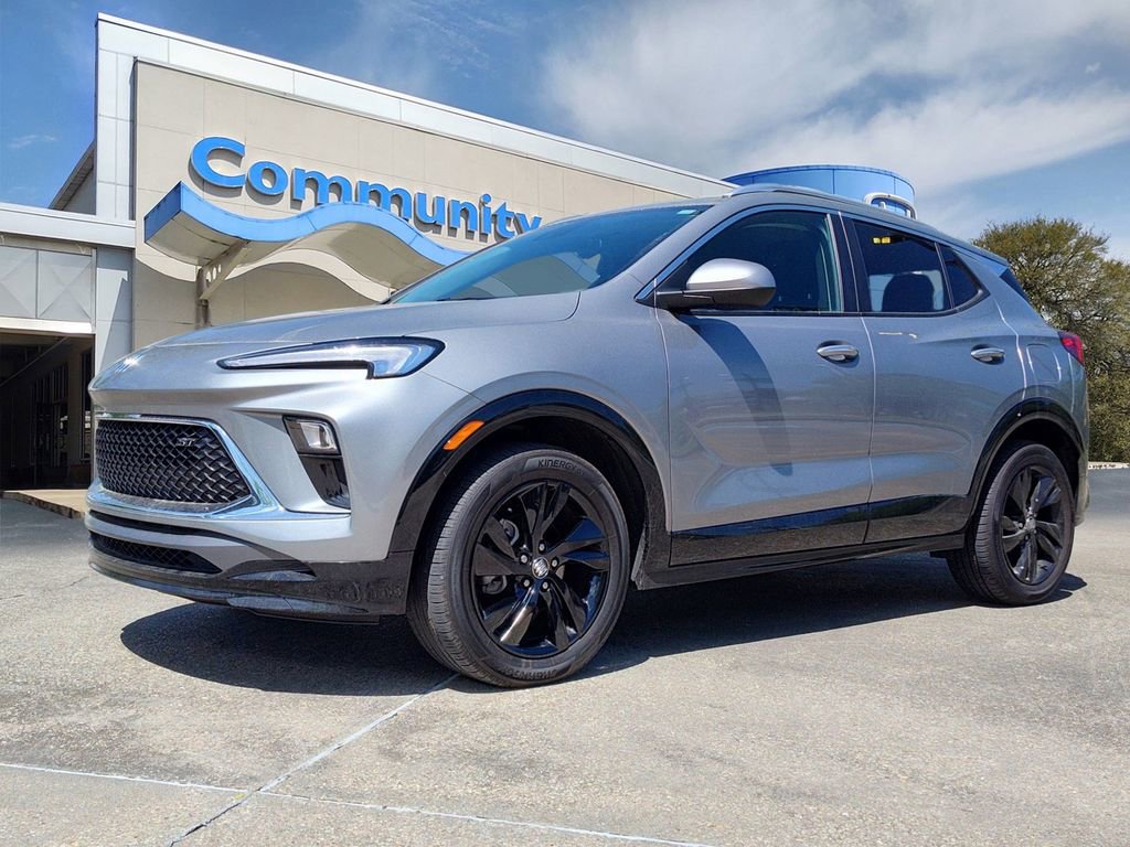 Used 2024 Buick Encore GX Sport Touring w/ Comfort Package image 1