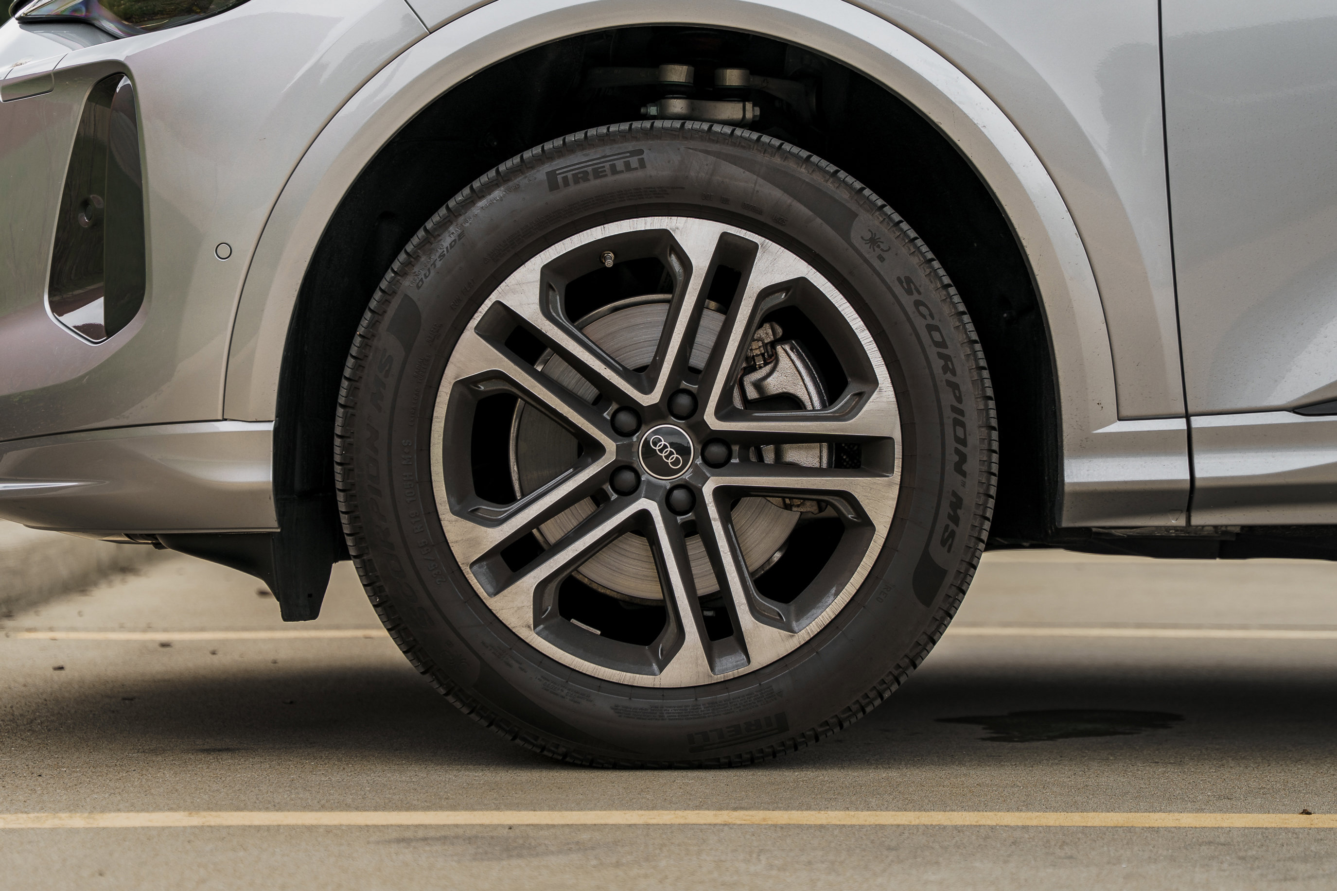 Certified 2025 Audi Q5 Premium w/ Convenience Package AWD/4WD image 30
