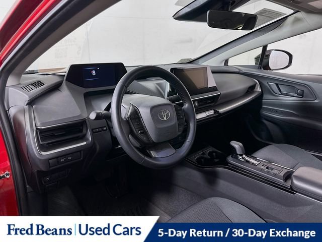 Used 2023 Toyota Prius LE image 6
