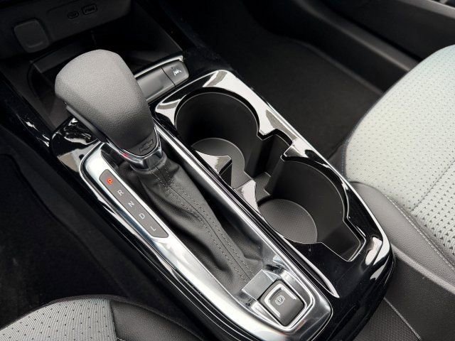 New 2026 Chevrolet Trax LT w/ Sunroof Package image 23