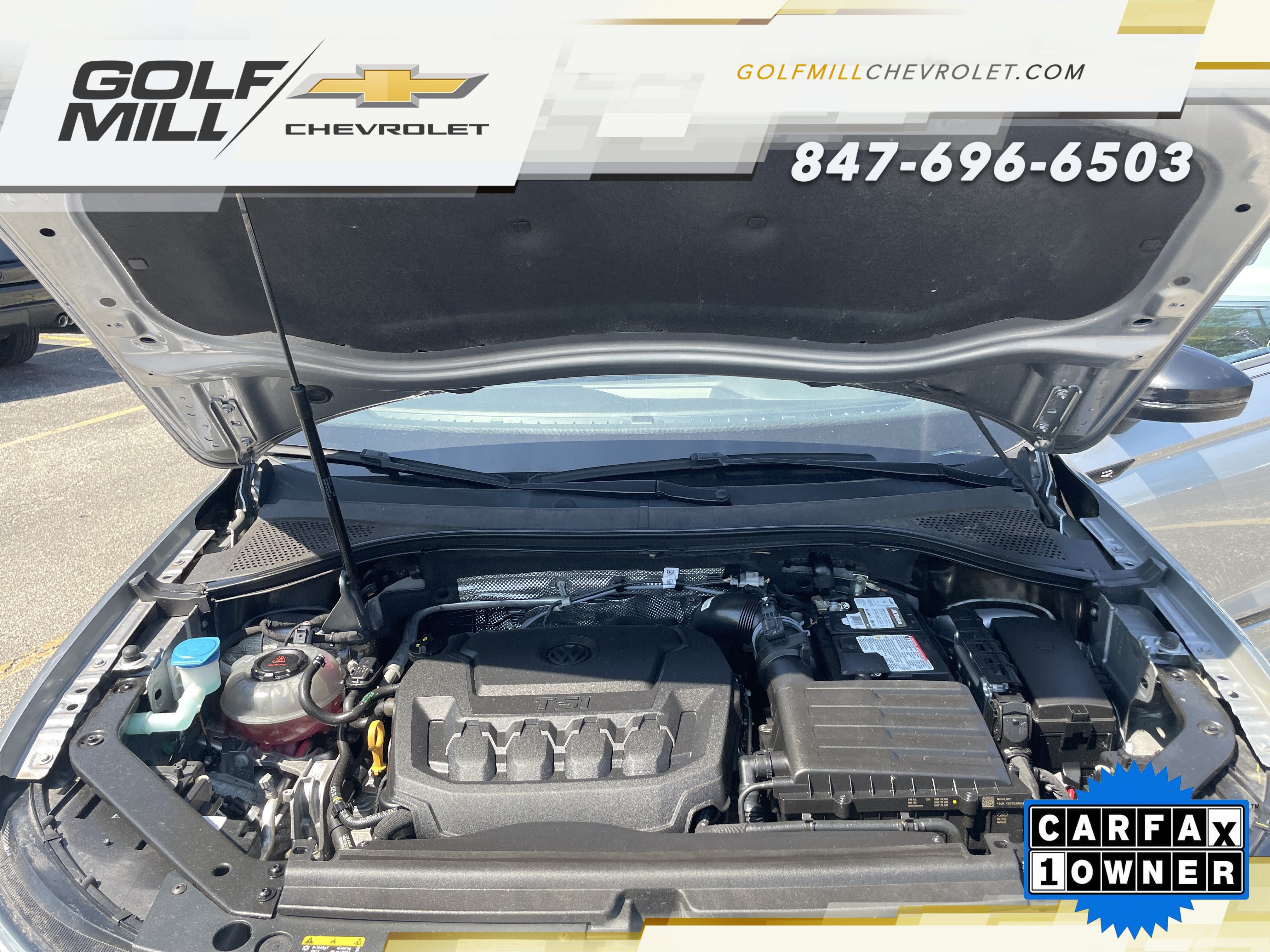 Used 2023 Volkswagen Tiguan SE R-Line FWD image 11