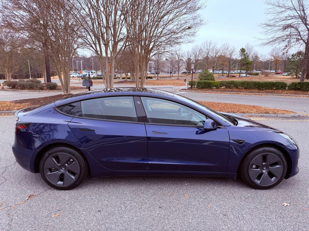 Used 2023 Tesla Model 3 Standard Range image 12