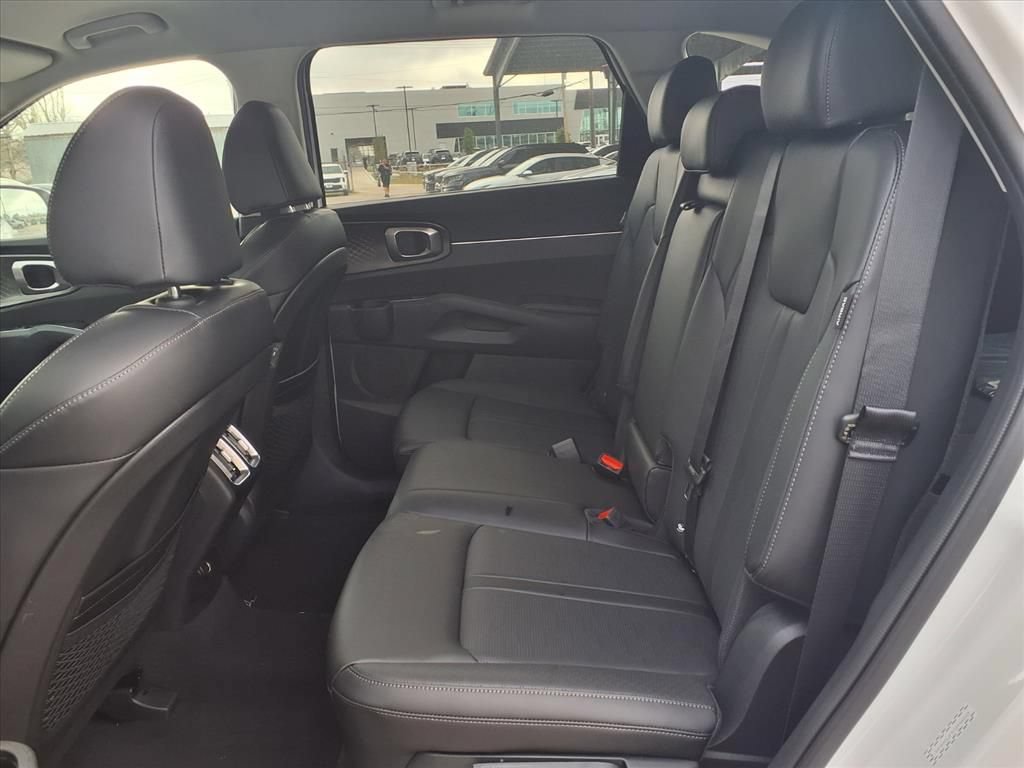 New 2026 Kia Sorento EX AWD/4WD image 13