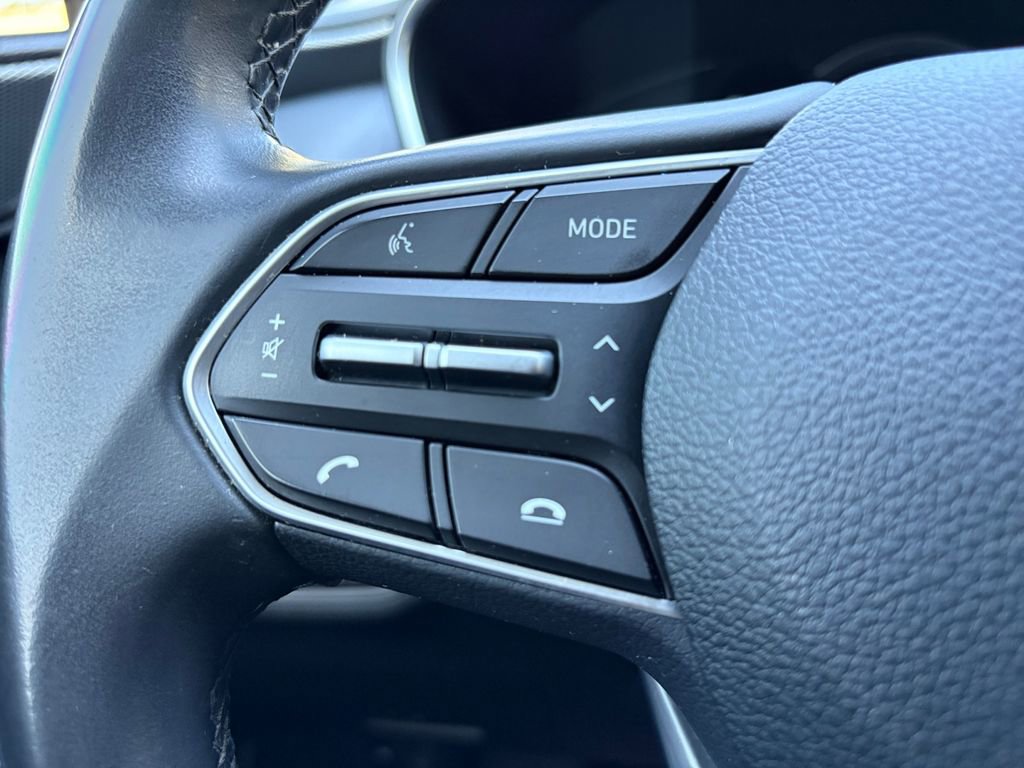 Used 2019 Hyundai Santa Fe Limited image 20