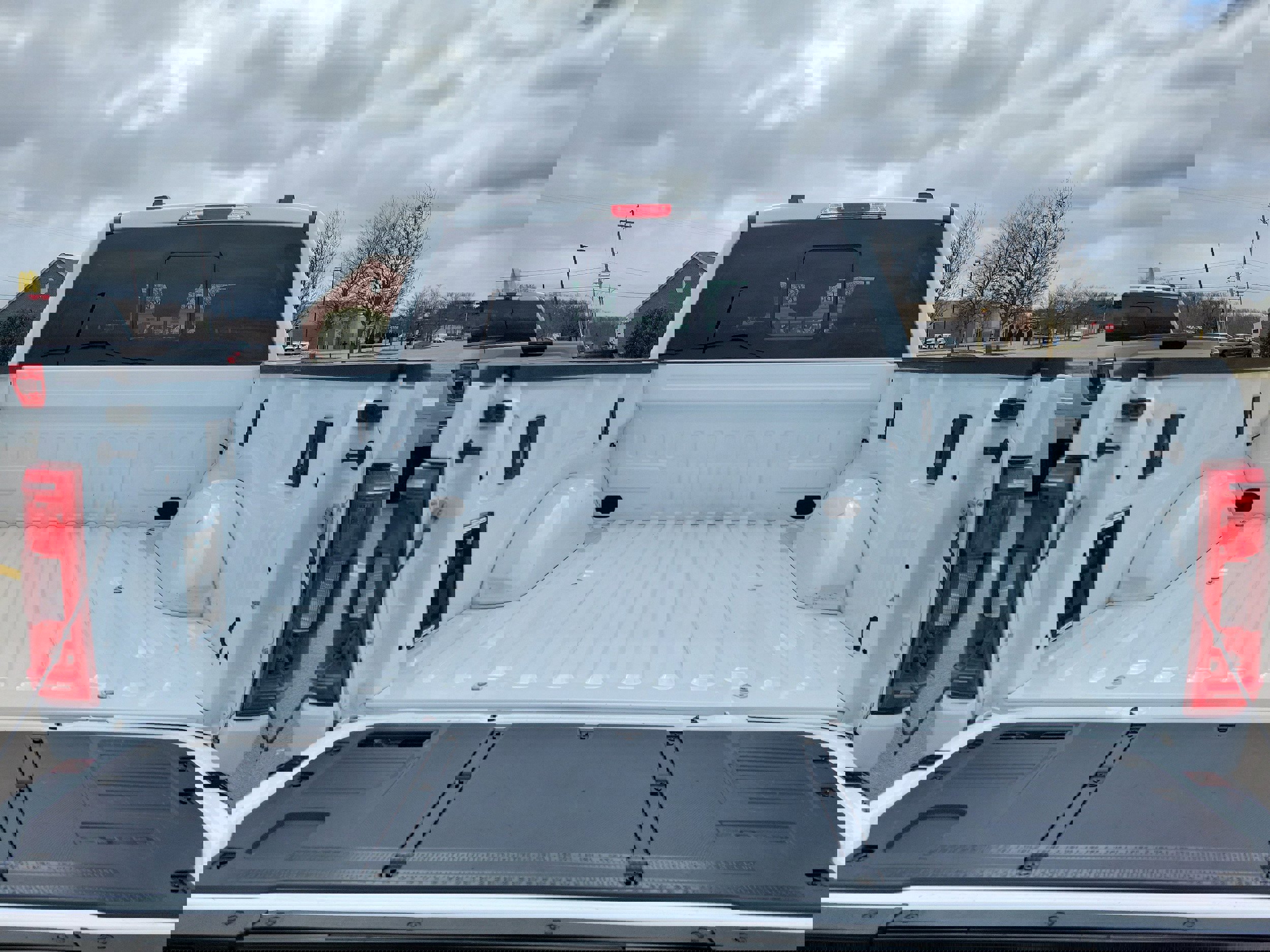 Used 2023 Ford F150 XLT w/ Equipment Group 302A High image 9