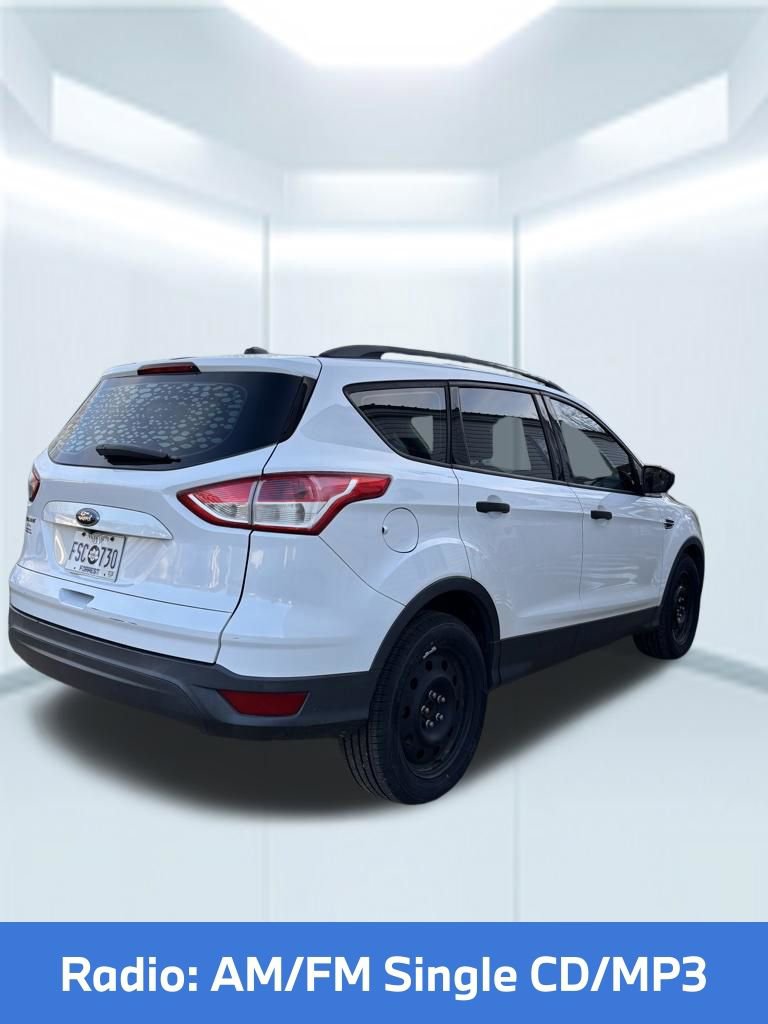 Used 2015 Ford Escape S FWD image 4