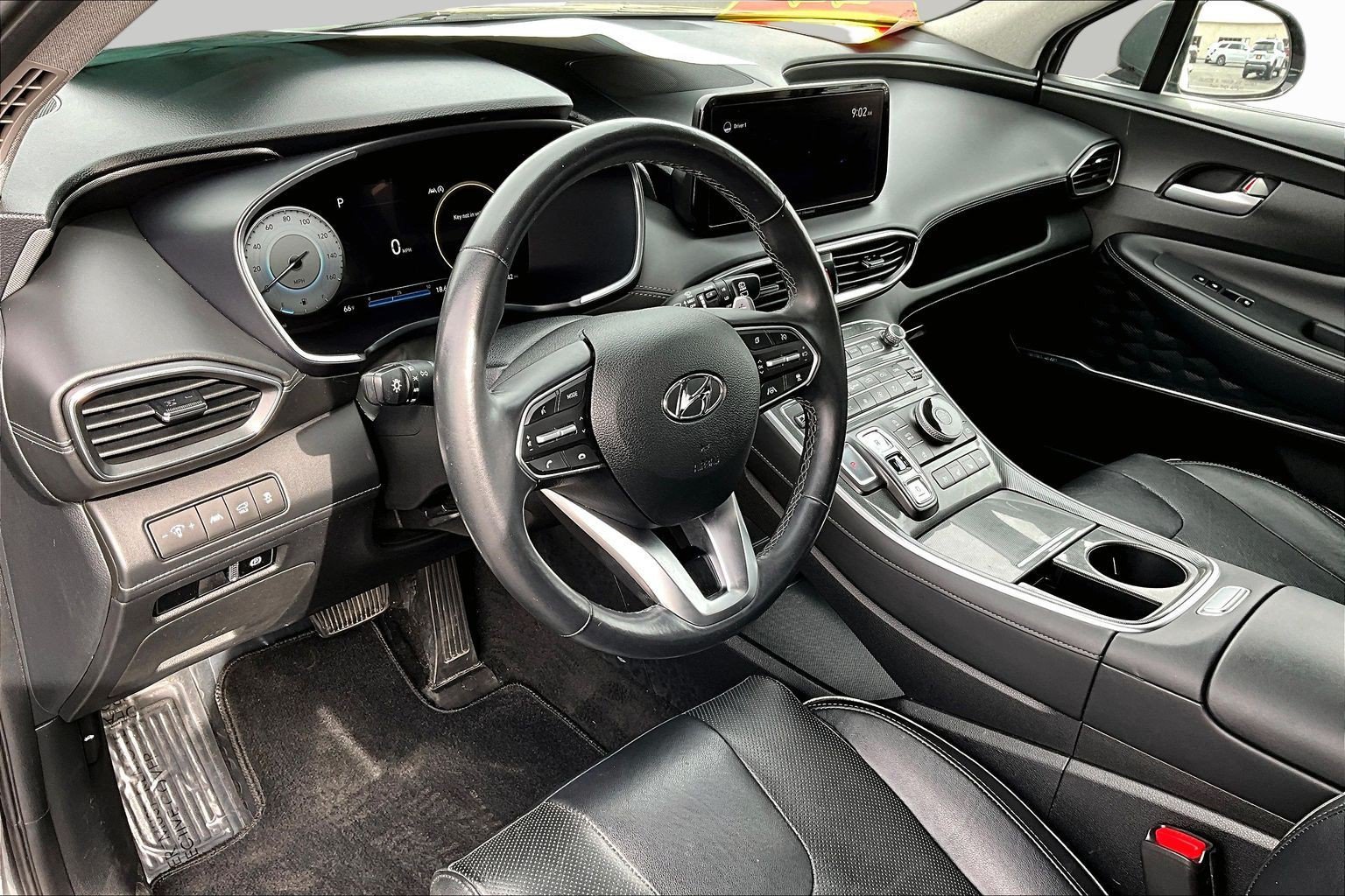 Used 2022 Hyundai Santa Fe Limited FWD image 12