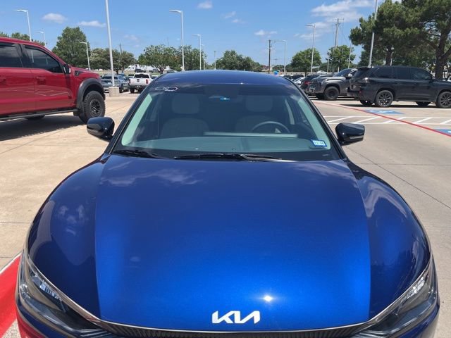 Used 2024 Kia EV6 Wind AWD/4WD image 2