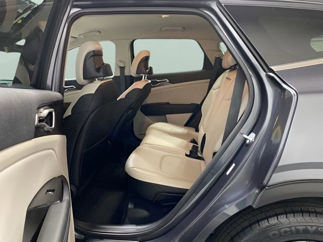 Used 2023 Kia Sportage EX AWD/4WD image 24