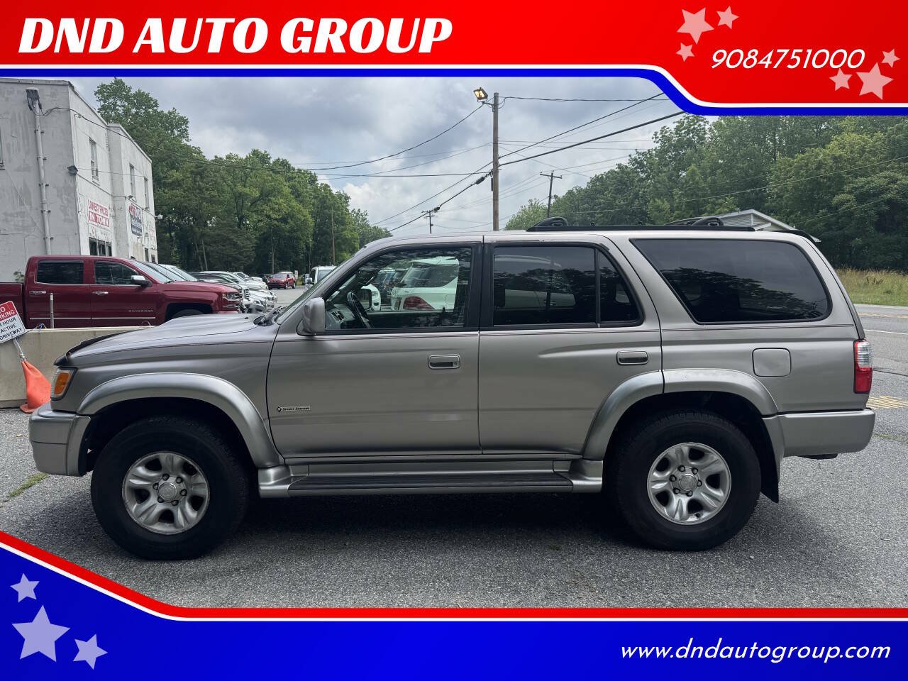 Used 2002 Toyota 4Runner SR5 AWD/4WD image 1