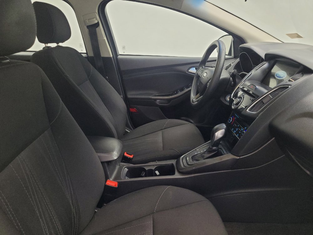 Used 2018 Ford Focus SEL FWD image 21