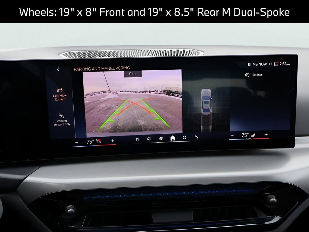 Used 2025 BMW 330i xDrive Sedan AWD/4WD image 27