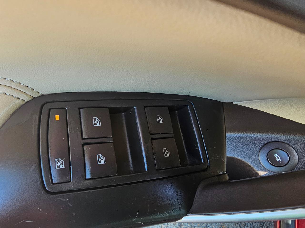Used 2016 Buick Regal Premium w/ Driver Confidence Package #1 FWD image 30