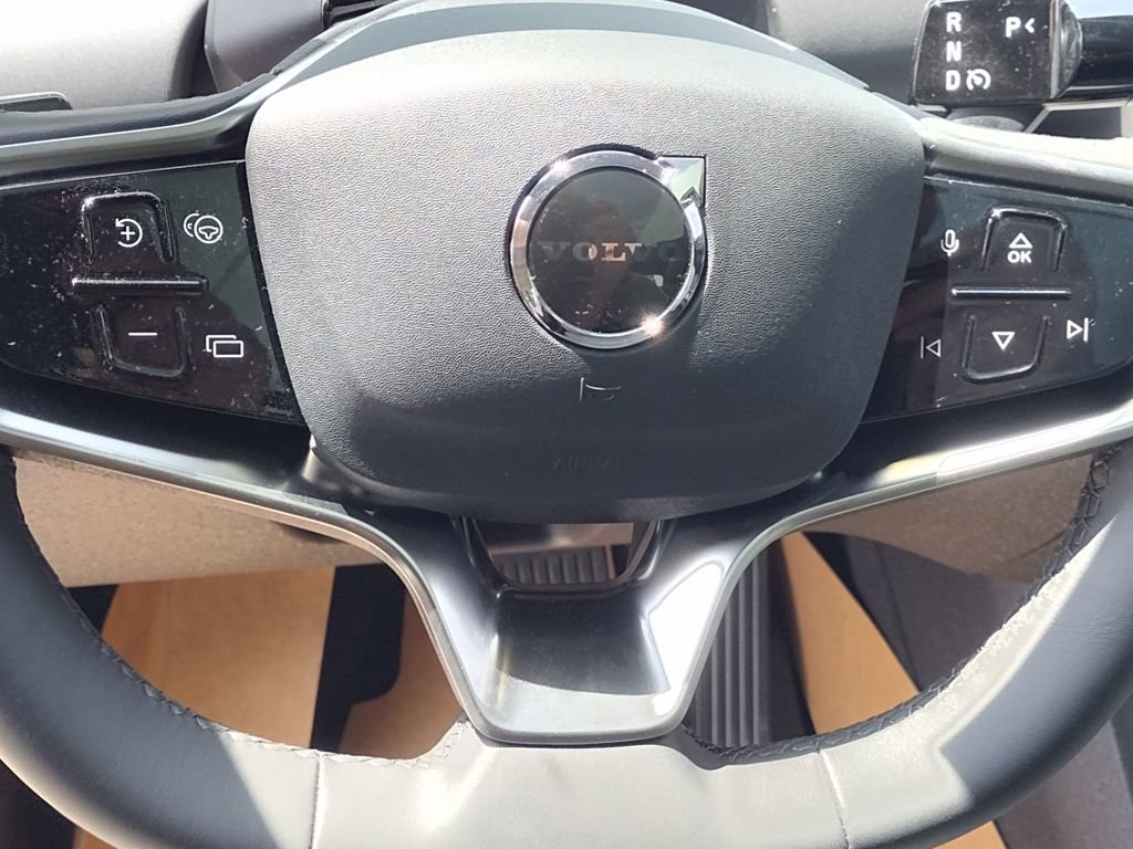 New 2025 Volvo EX30 Plus image 12