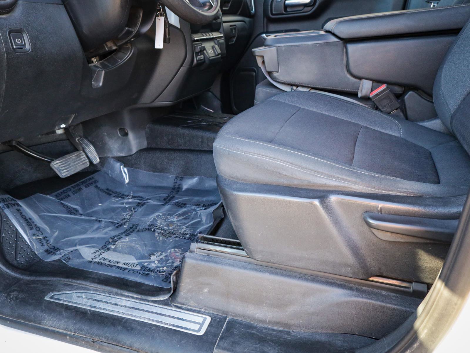 Used 2021 Chevrolet Silverado 2500 LT image 14