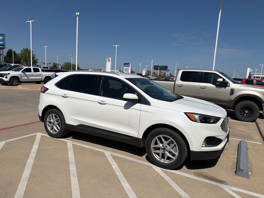 Used 2023 Ford Edge SEL w/ Convenience Package image 1