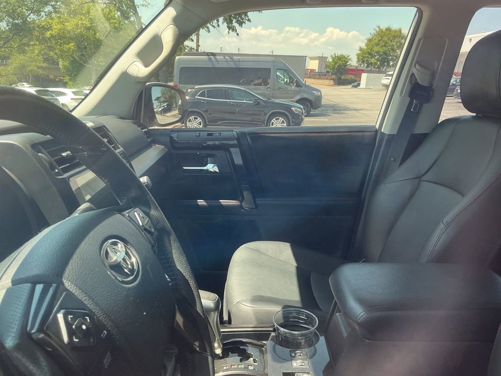 Used 2015 Toyota 4Runner TRD Pro AWD/4WD image 7