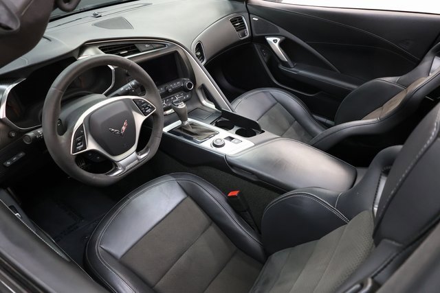 Used 2016 Chevrolet Corvette Z06 w/ 3LZ Preferred Equipment Group image 88