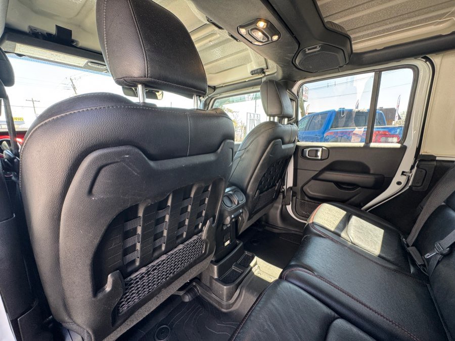 Used 2022 Jeep Wrangler Unlimited Rubicon w/ LED Lighting Group image 27