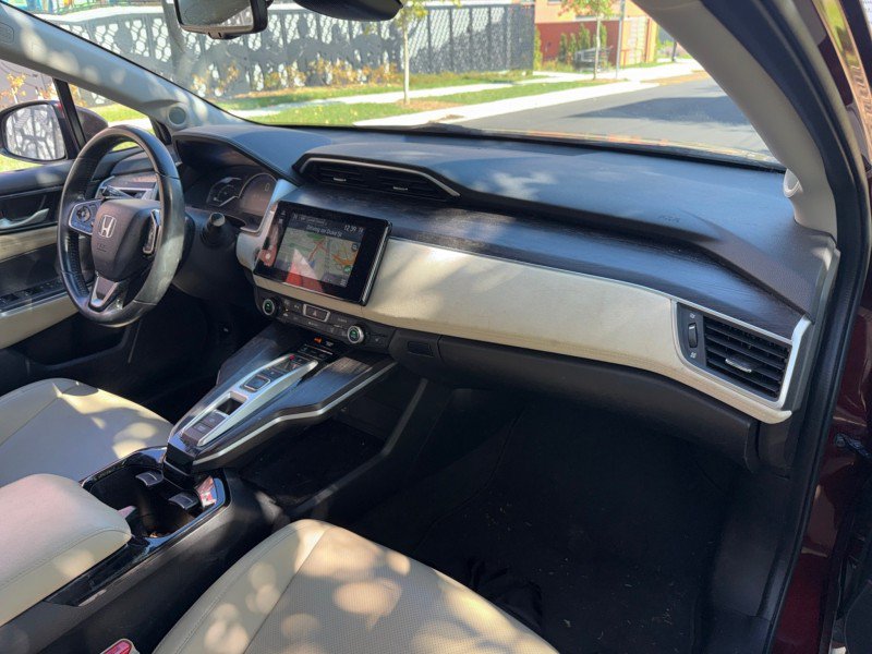 Used 2018 Honda Clarity Touring image 26