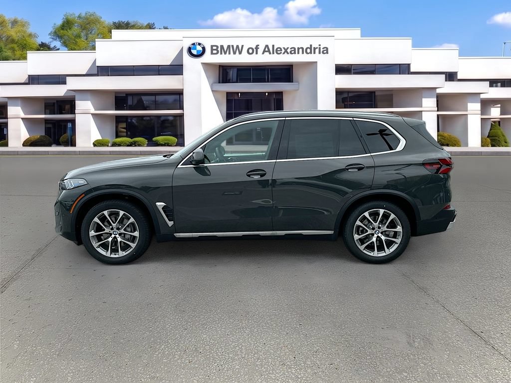 Used 2026 BMW X5 xDrive40i w/ Premium Package AWD/4WD image 4