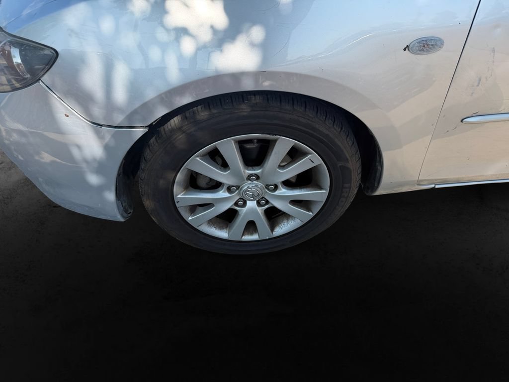 Used 2008 MAZDA MAZDA3 i Touring FWD image 12