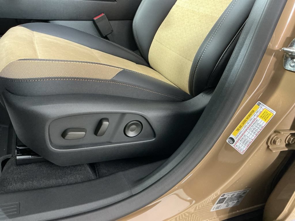New 2027 Chevrolet Equinox ACTIV w/ Safety and Technology Package AWD/4WD image 6