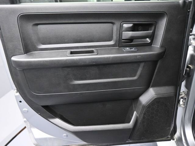 Used 2024 RAM 2500 Tradesman w/ Chrome Appearance Group image 15