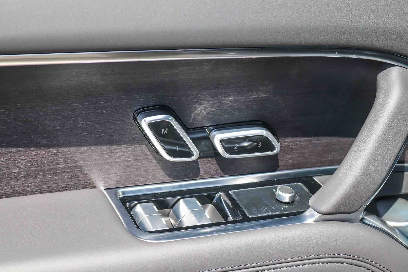 New 2026 Land Rover Range Rover SE AWD/4WD image 21