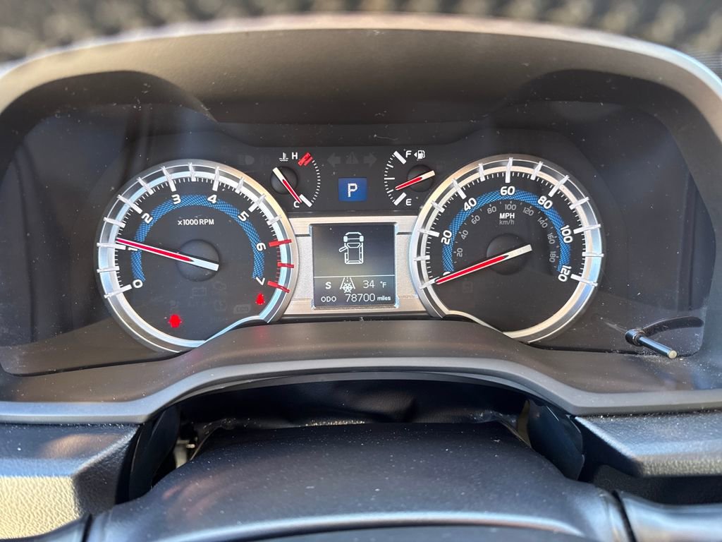 Used 2018 Toyota 4Runner SR5 image 21