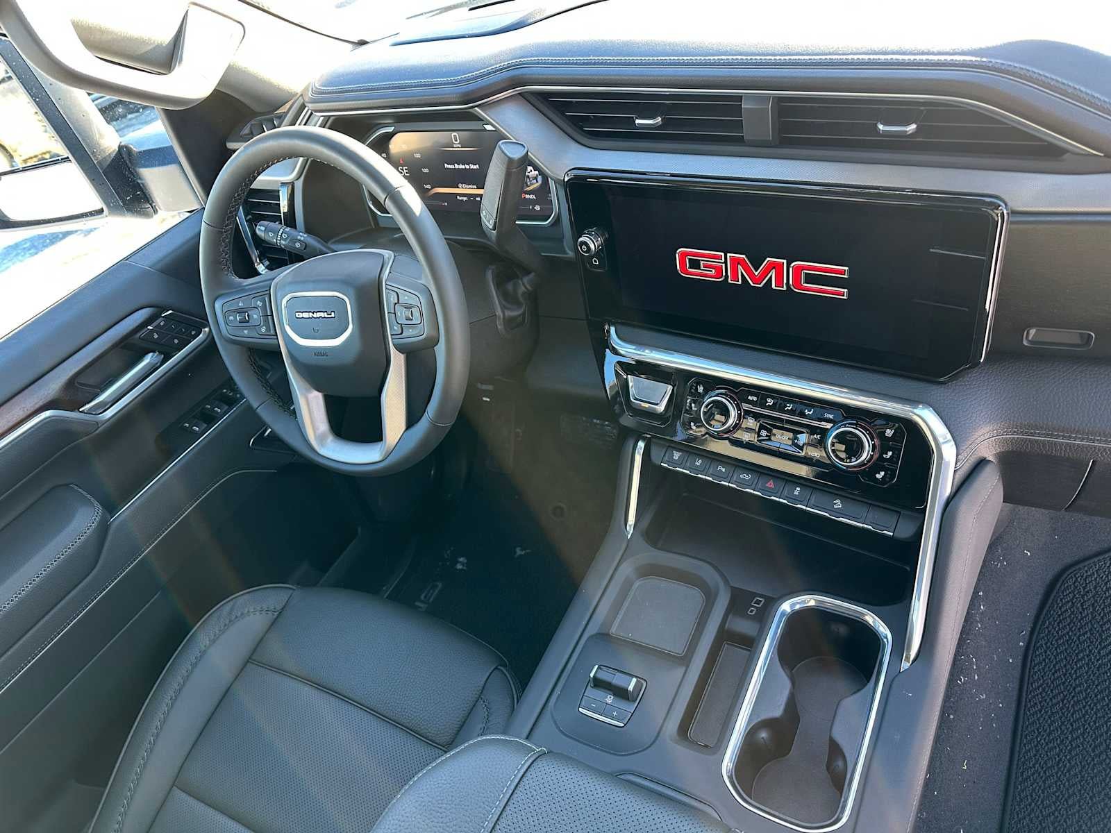 New 2026 GMC Sierra 2500 Denali w/ Denali Reserve Package image 11