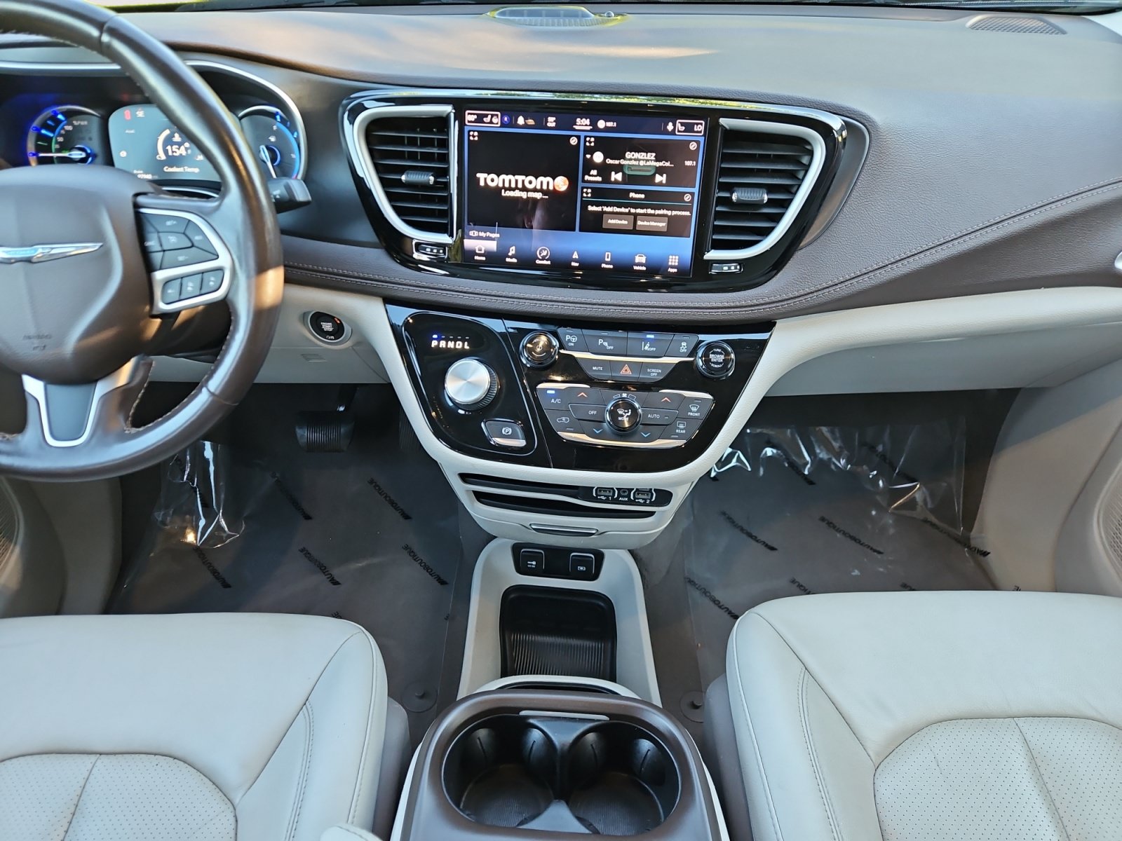 Used 2021 Chrysler Pacifica Touring-L FWD image 11