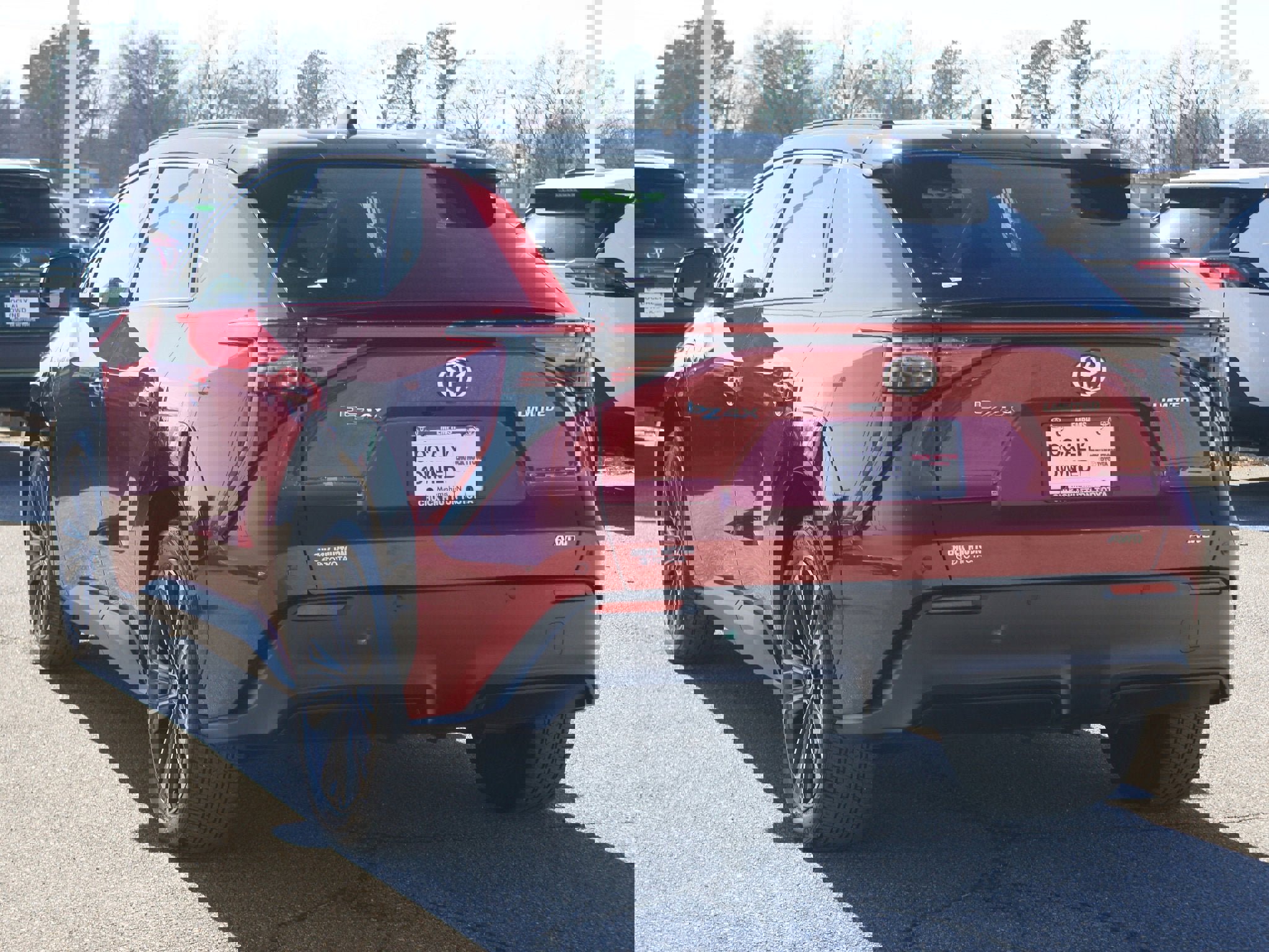 Used 2023 Toyota bZ4X Limited image 17