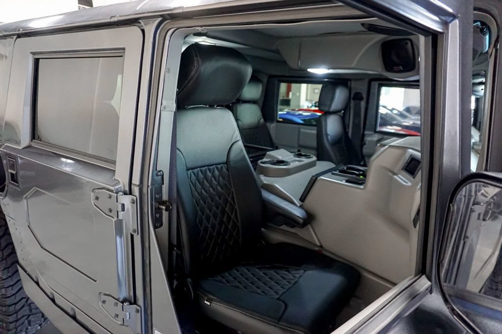 Used 2003 HUMMER H1 4-Door Wagon AWD/4WD image 59