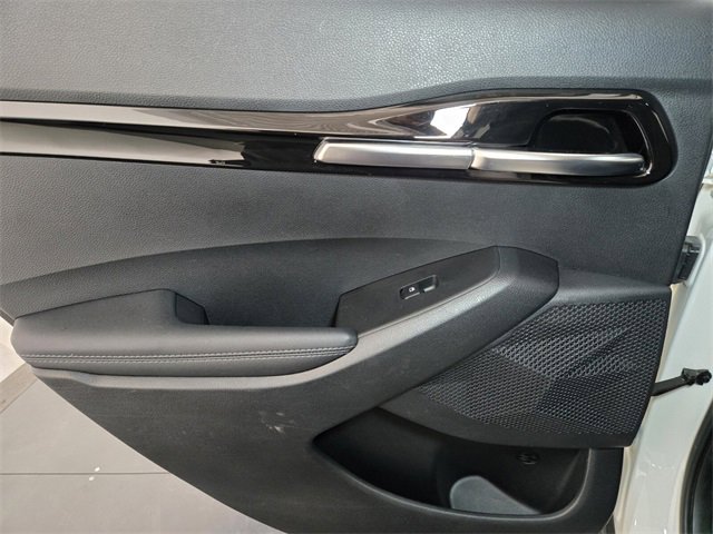 Used 2023 Kia Seltos SX image 20