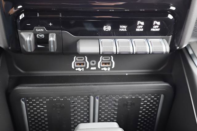 New 2026 RAM 3500 Laramie image 25