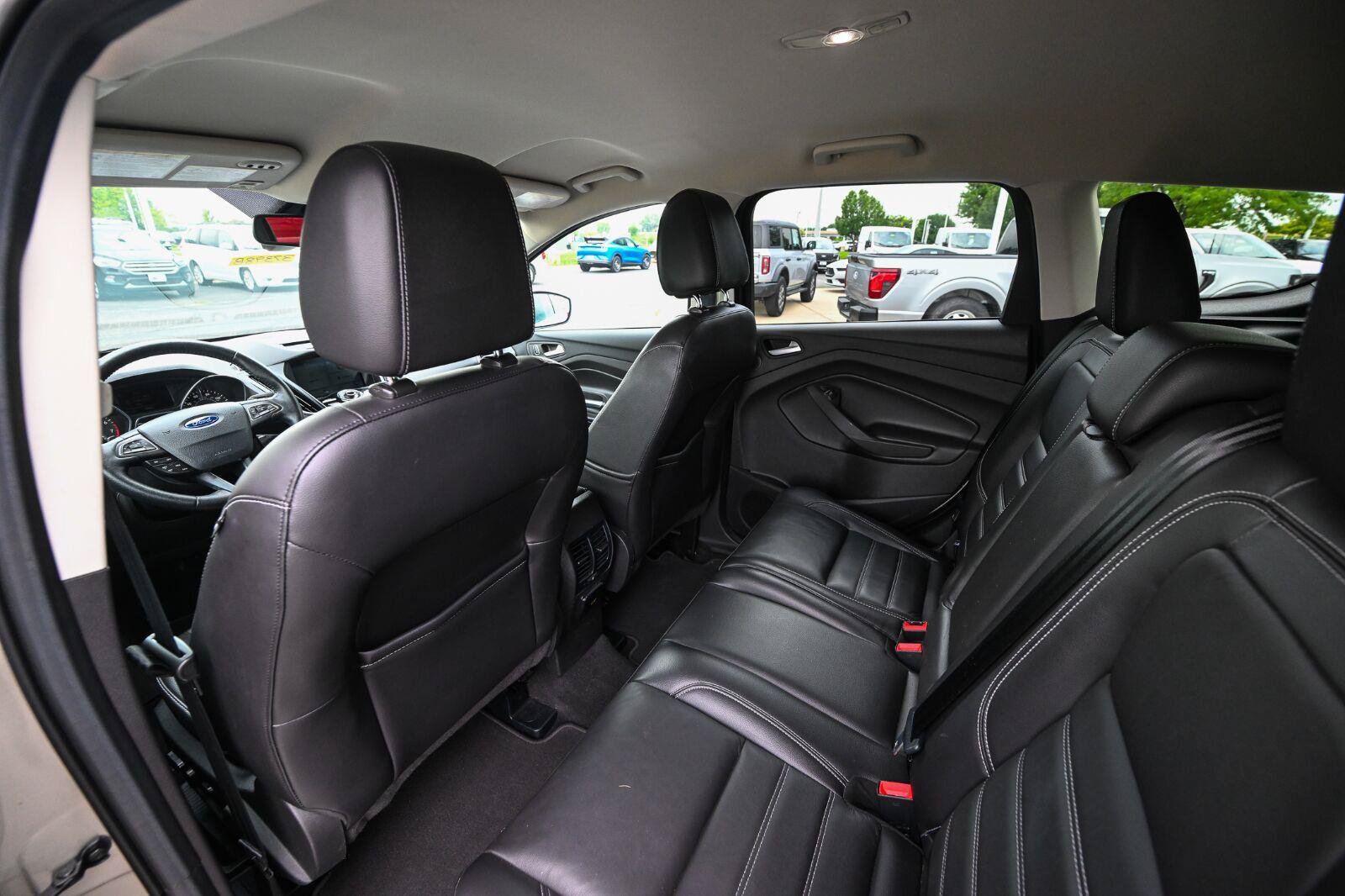 Used 2017 Ford Escape Titanium AWD/4WD image 22