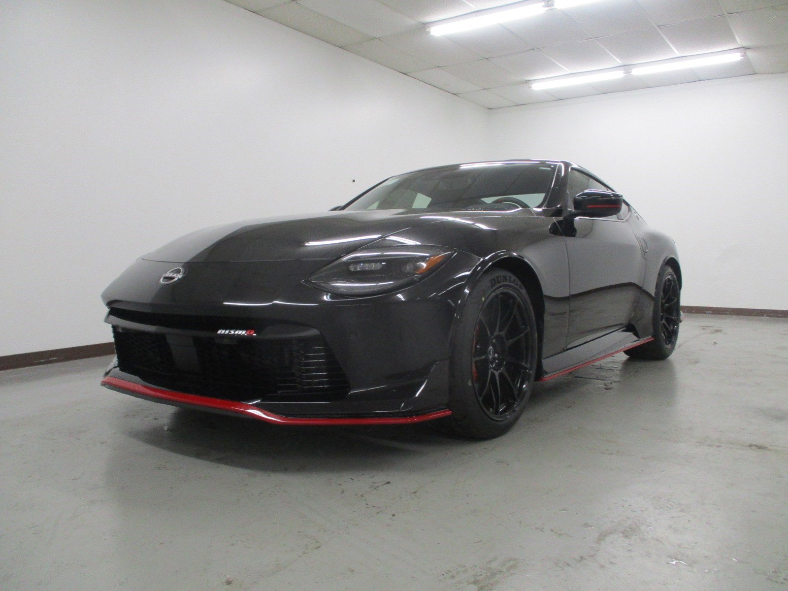 New 2024 Nissan Z NISMO w/ Floor Mat Package