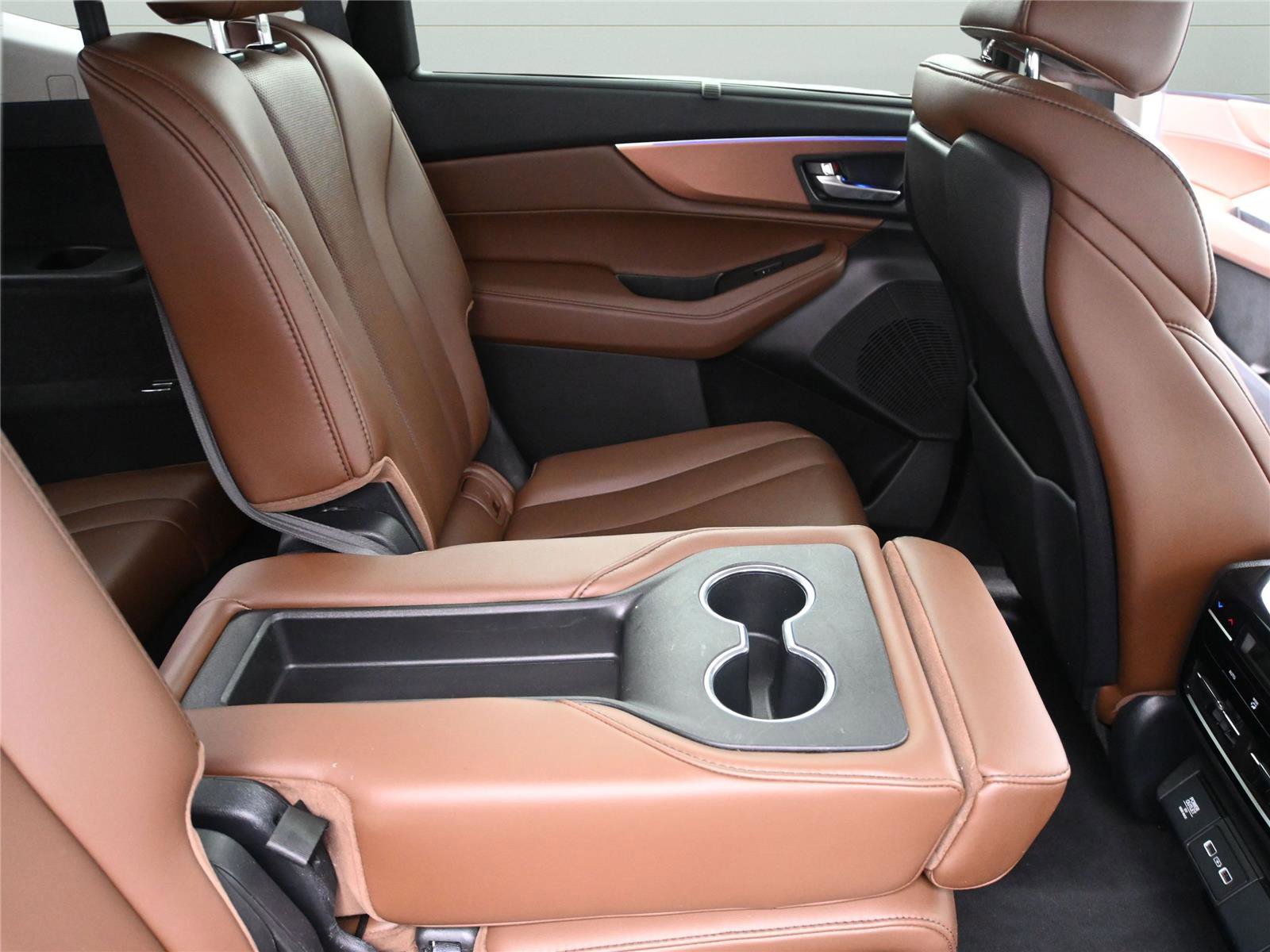 Certified 2022 Acura MDX SH-AWD w/ Technology Package image 22