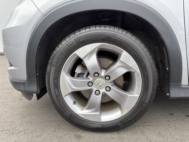 Used 2018 Honda HR-V LX image 26