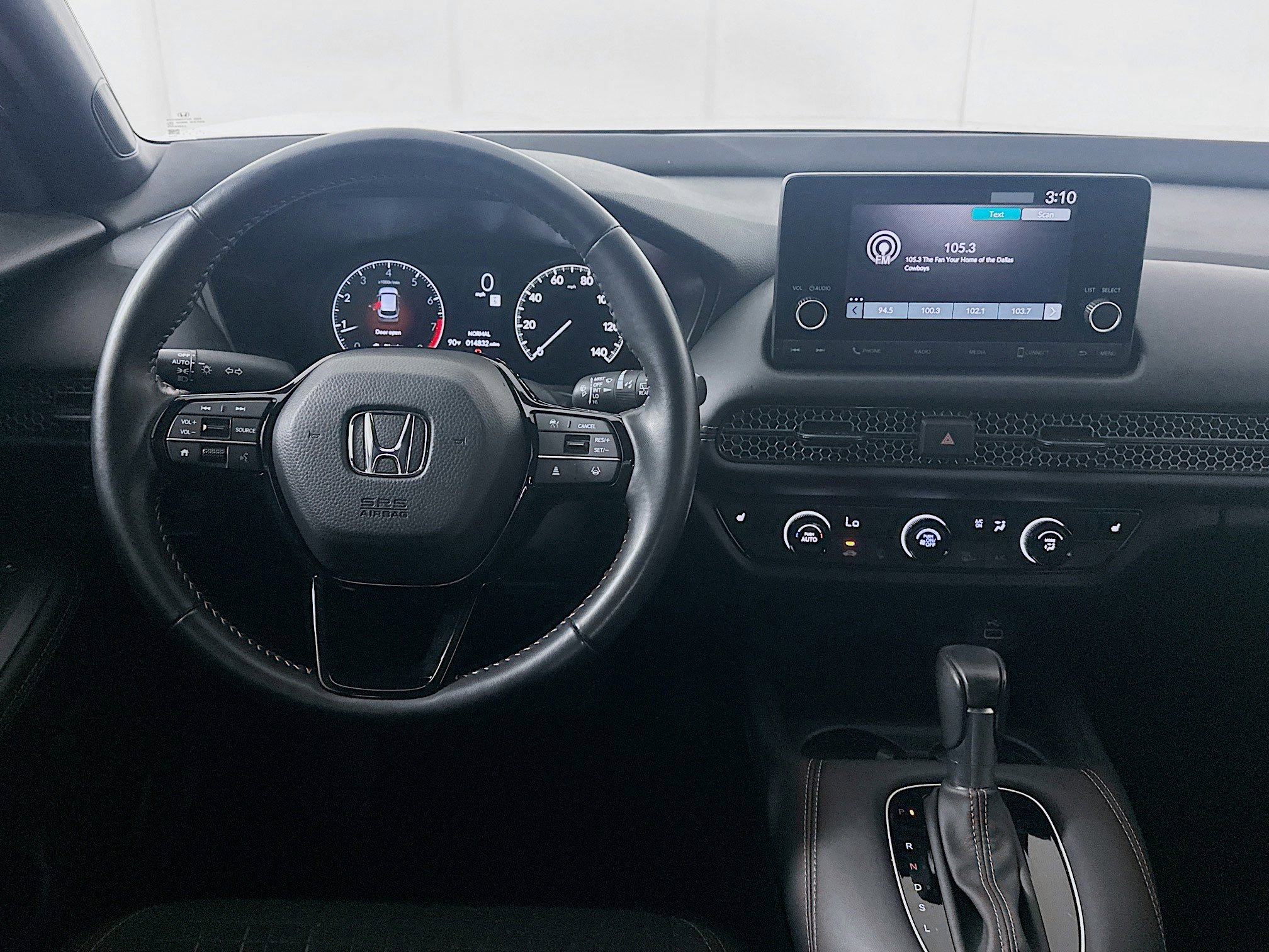Used 2025 Honda HR-V Sport image 18