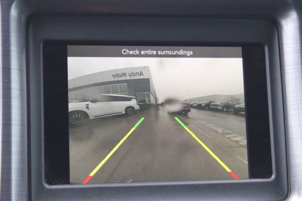 Used 2018 Dodge Challenger SXT image 32