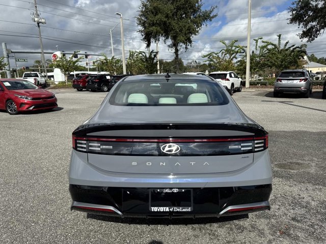 Used 2024 Hyundai Sonata SEL image 3