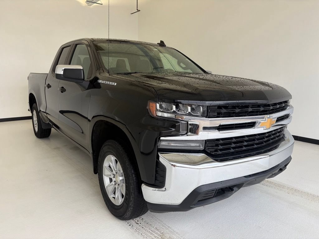 Used 2020 Chevrolet Silverado 1500 LT w/ Trailering Package AWD/4WD image 12